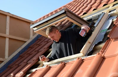 Pose de fenêtres de toit Velux à Chamagnieu